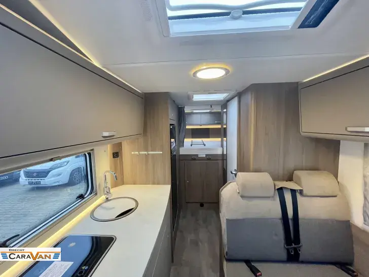 Fahrzeugbild Carado A 464 PRO ab 09/2026 mit 4 o.6 Sitzpl. #10