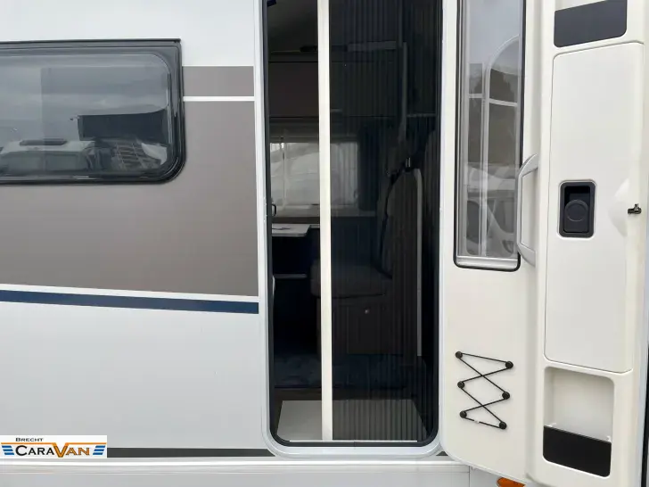 Fahrzeugbild Carado A 464 PRO ab 09/2026 mit 4 o.6 Sitzpl. #25