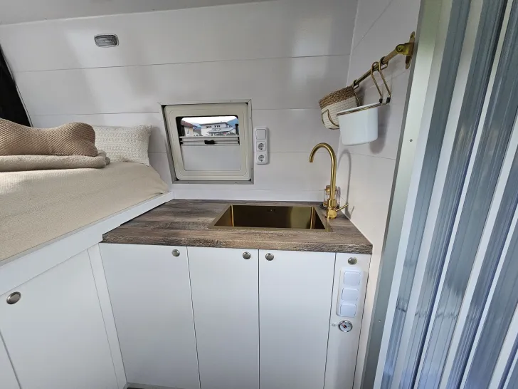 Fahrzeugbild Mercedes-Benz Sprinter 211 CDI #6