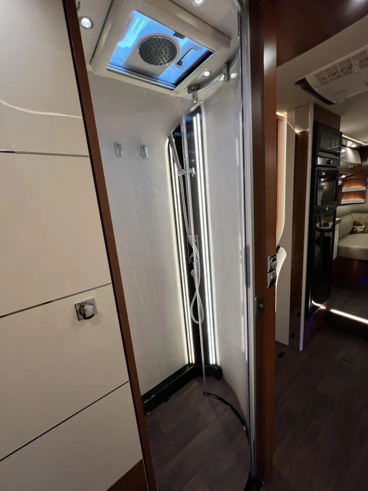 Fahrzeugbild Carthago liner-for-two I 53 Fiat (282) #39