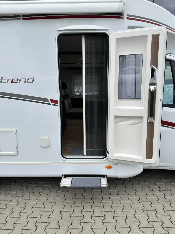 Fahrzeugbild Dethleffs Trend T 6717 Hubbett #4