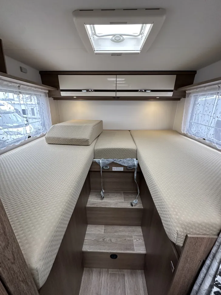 Fahrzeugbild Dethleffs Trend T 6717 Hubbett #10