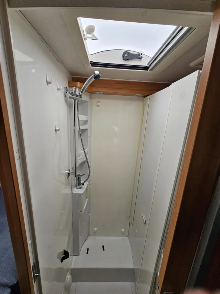 Fahrzeugbild Hymer Exsis-i 562 Whiteline #8