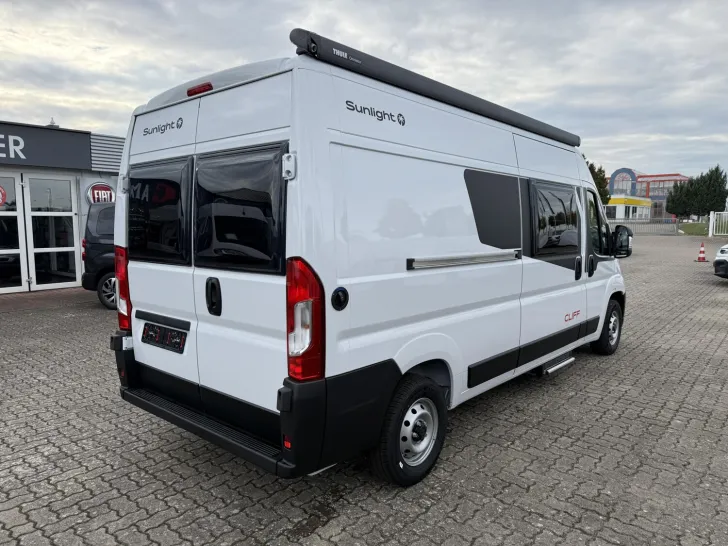 Fahrzeugbild Sunlight Cliff 600 Peugeot #4