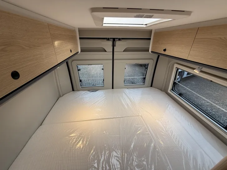 Fahrzeugbild Sunlight Cliff 600 Peugeot #12