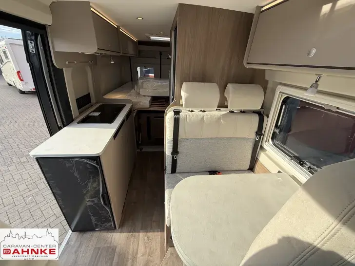 Fahrzeugbild Carado CV 640 PRO+ Dieselheizung, Solar #8