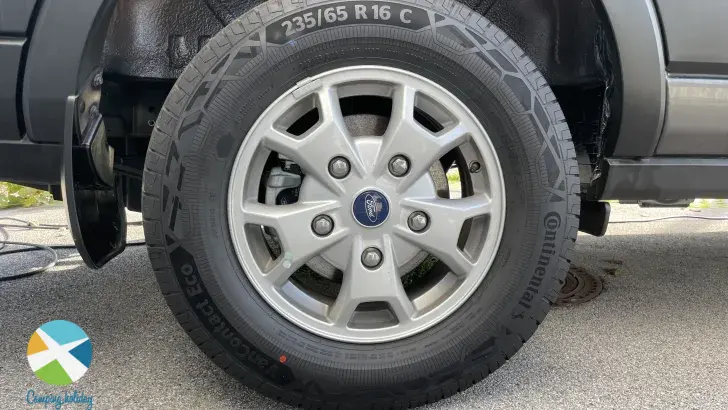 Fahrzeugbild LMC Innovan 590 #11