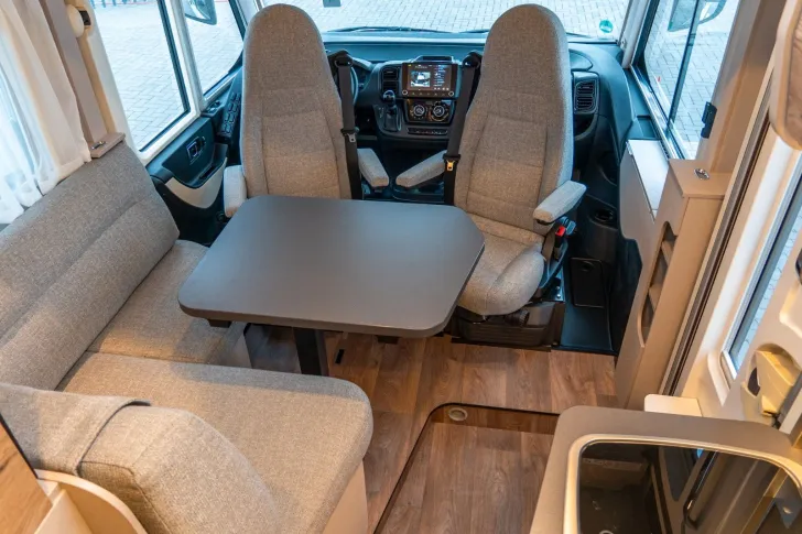 Fahrzeugbild Hymer Exsis-i 580 *Wechselr.*Lithium*Luftfed.*SAT*TV* #16