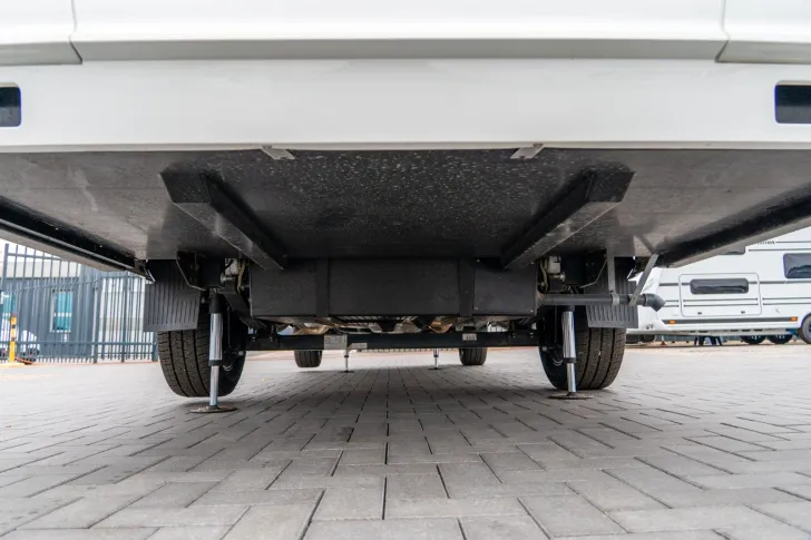 Fahrzeugbild Hymer Exsis-i 580 *Wechselr.*Lithium*Luftfed.*SAT*TV* #29