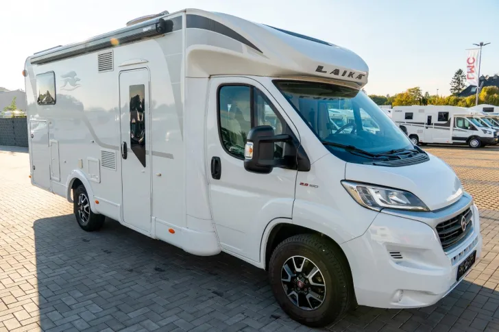 Fahrzeugbild Laika Kosmo 509 *2xKlima*Wechselrichter* SAT*TV*Navi* #1