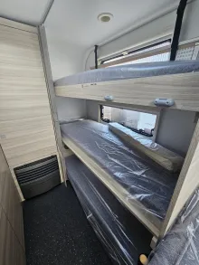 Fahrzeugbild Adria Altea 552 PK 60 Y JahreSondermodell|3Stockbetten #9