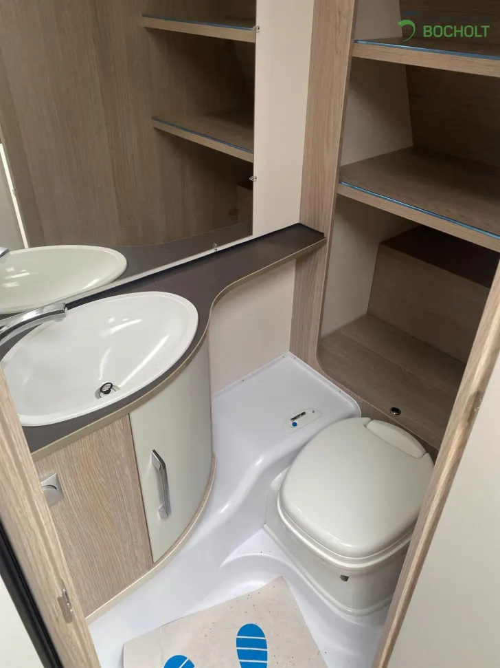 Fahrzeugbild Bürstner Premio Plus 410 TS 1500 kg / Premio Paket #10