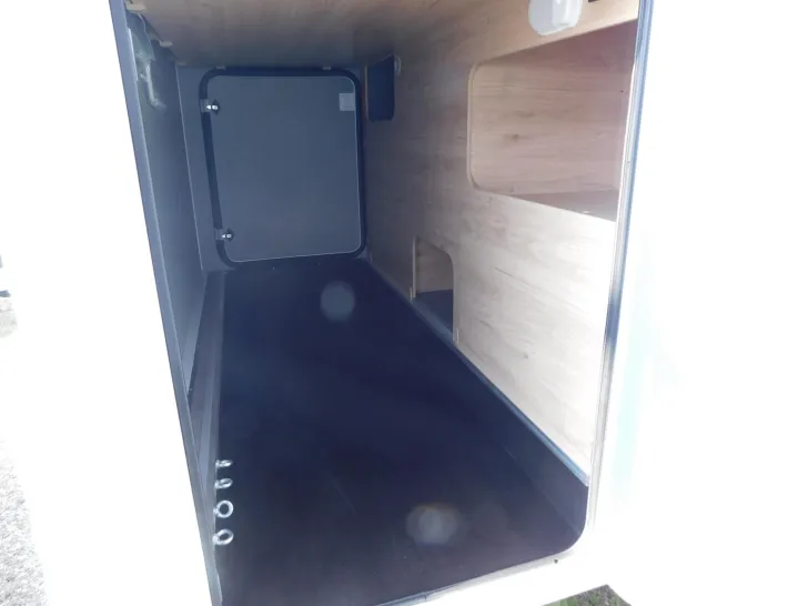 Fahrzeugbild Dethleffs Just Camp T 6812 EB 8G-Automatik, Hubbett #18