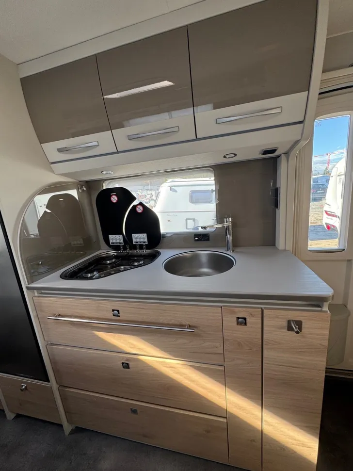 Fahrzeugbild Dethleffs Nomad 560 FMK #9