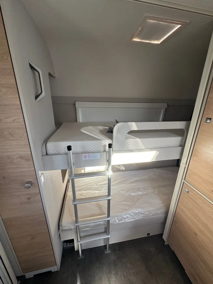 Fahrzeugbild Dethleffs Nomad 560 FMK #13