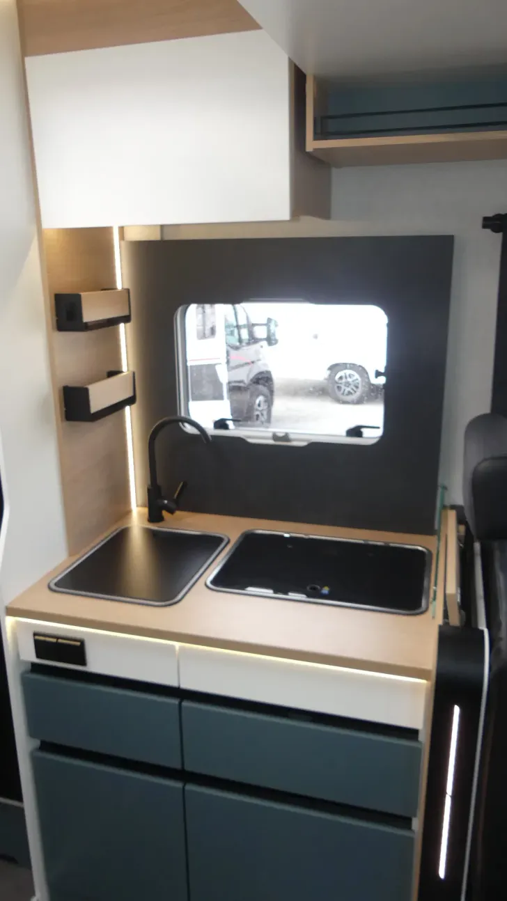 Fahrzeugbild Pilote Atlas A690GJ #10