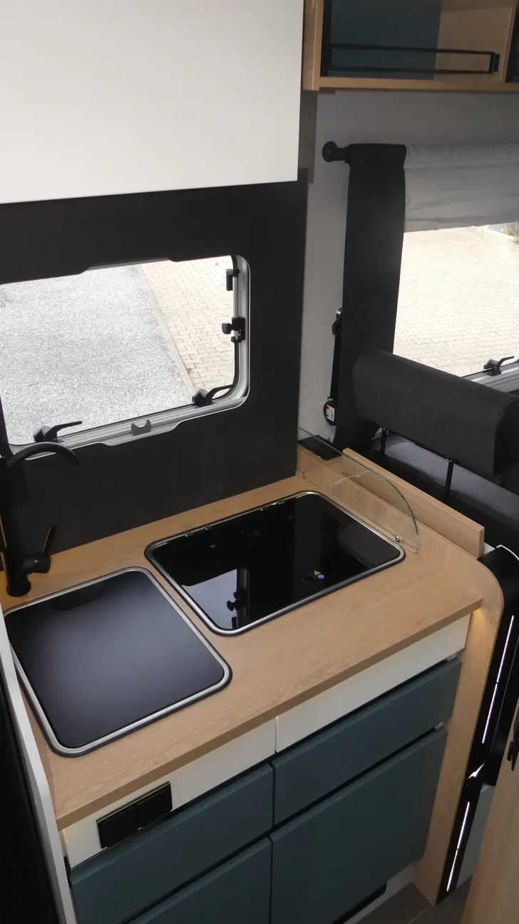 Fahrzeugbild Pilote Atlas A690GJ #18
