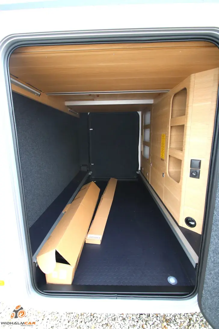 Fahrzeugbild Adria Coral 670 DL 60 Years - Jubiläumsmodell VERKAUFT #6