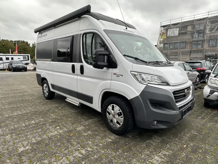 Fahrzeugbild VanTourer 540 D Aufstelldach Aufstelldach Solar Hubbett #1