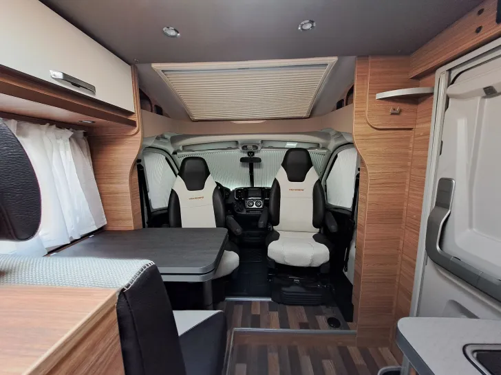 Fahrzeugbild Weinsberg CaraCompact 600 MEG EDITION [PEPPER] #18