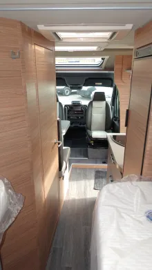 Fahrzeugbild Weinsberg CaraCompact 640 MEG EDITION [PEPPER] Sofort verfügbar #14