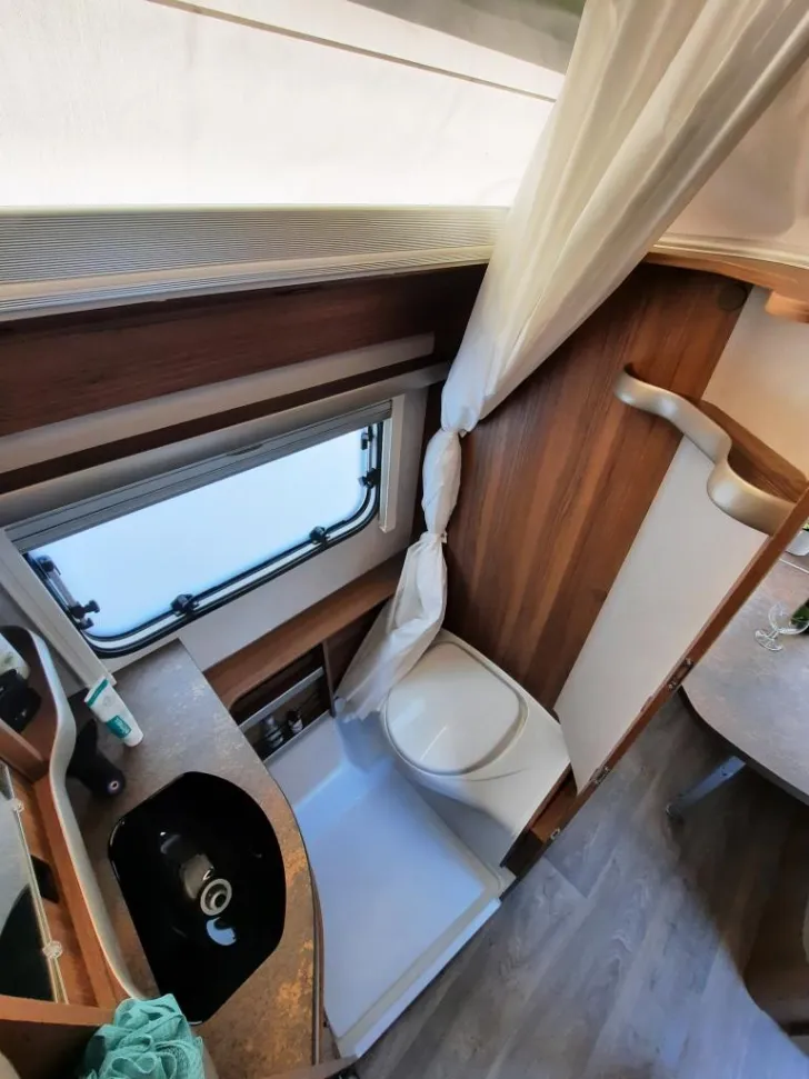 Fahrzeugbild Hymer Eriba Touring 530 Verfüg./Sparen Sie 8.100,- € #17