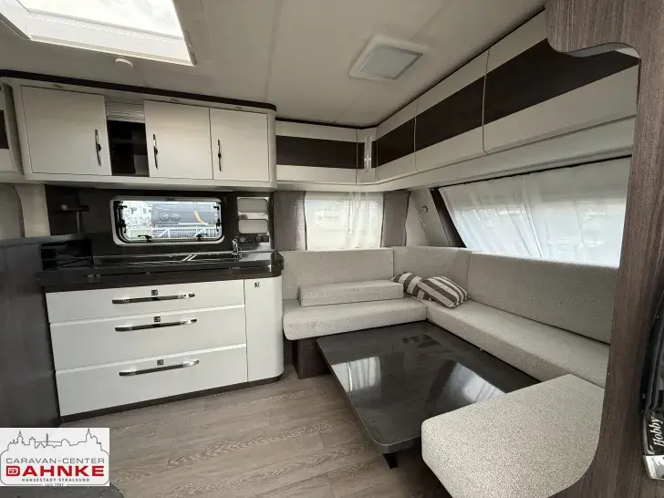 Fahrzeugbild Hobby Prestige 720 KWFU Mod. 26! Fußbodenheizg. #6