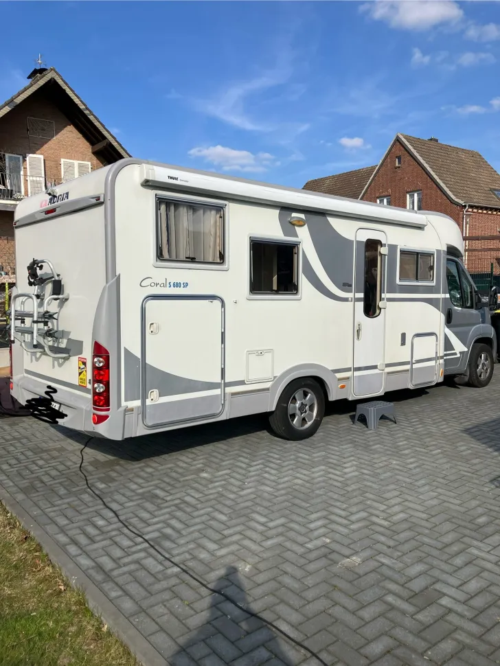 Fahrzeugbild Adria Coral S 680 SP #2