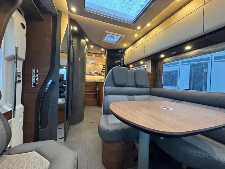 Fahrzeugbild Carthago chic c-line I 4.9 LE #9