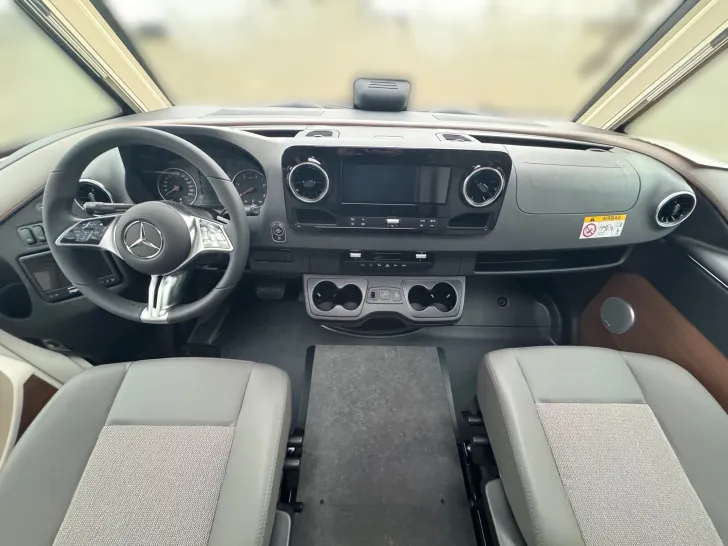 Fahrzeugbild Carthago chic c-line I 4.9 LE #7