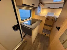 Fahrzeugbild Sunlight V 67S #11