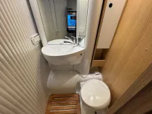 Fahrzeugbild Sunlight V 67S #13