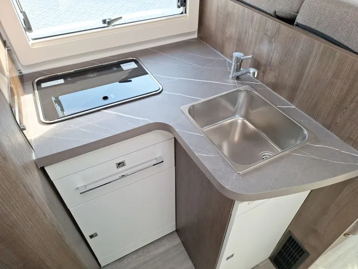 Fahrzeugbild Benimar Tessoro T463 UP Markise Solar TV Fahrradträger #11