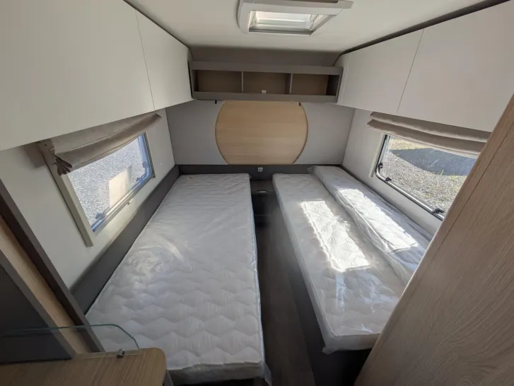 Fahrzeugbild LMC Videro 510 E Alu17/Einzelbetten/Deichselabdeckung #10