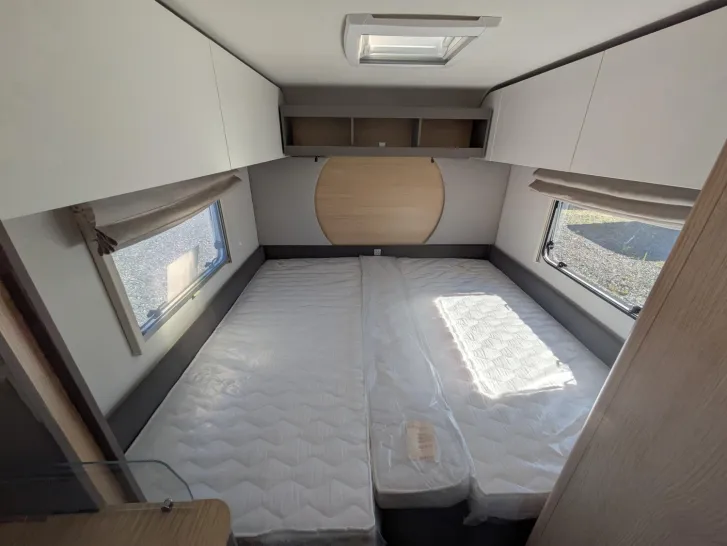 Fahrzeugbild LMC Videro 510 E Alu17/Einzelbetten/Deichselabdeckung #11