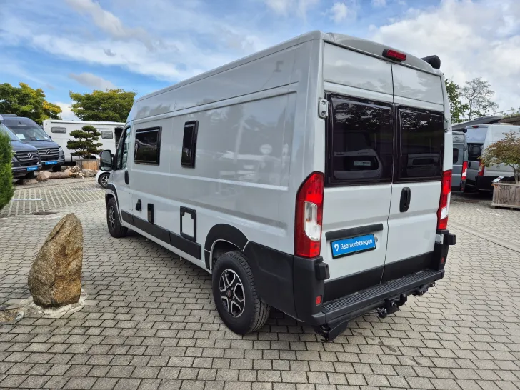 Fahrzeugbild Challenger V 114 Sport #6