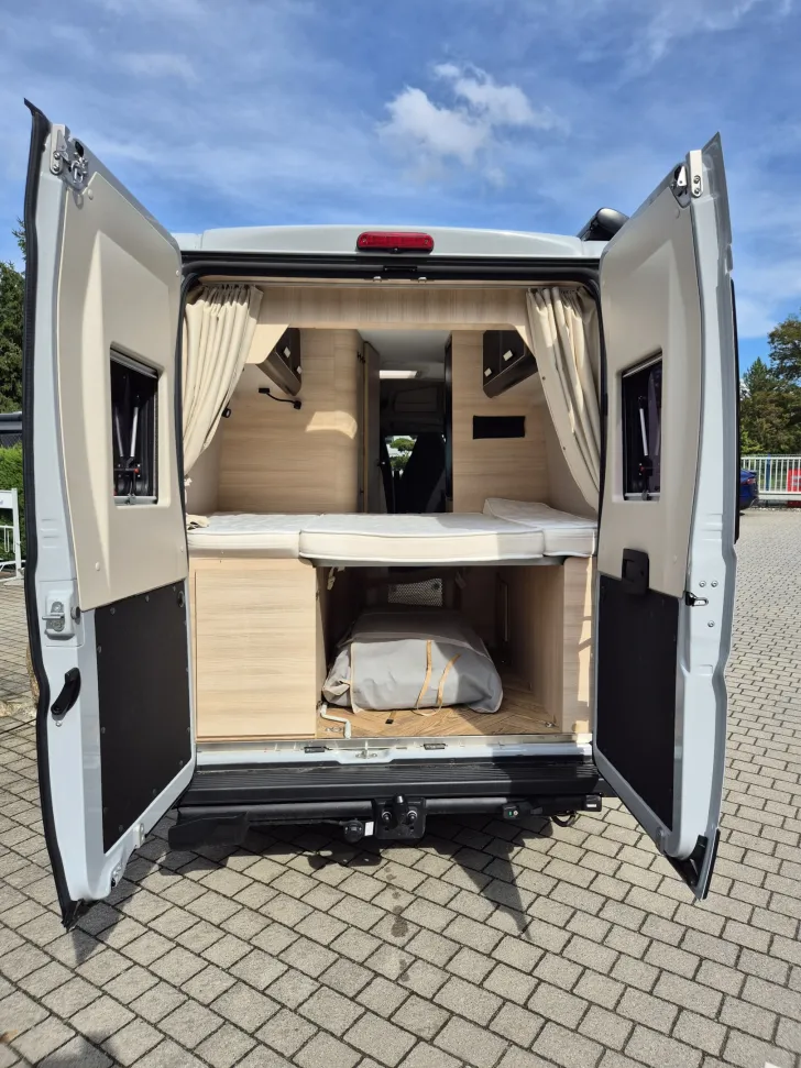 Fahrzeugbild Challenger V 114 Sport #10