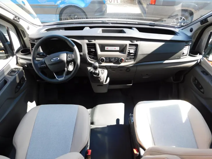 Fahrzeugbild Bürstner Lineo C 550 Markise, Combi6D/E, AWT iso+beheizt #7