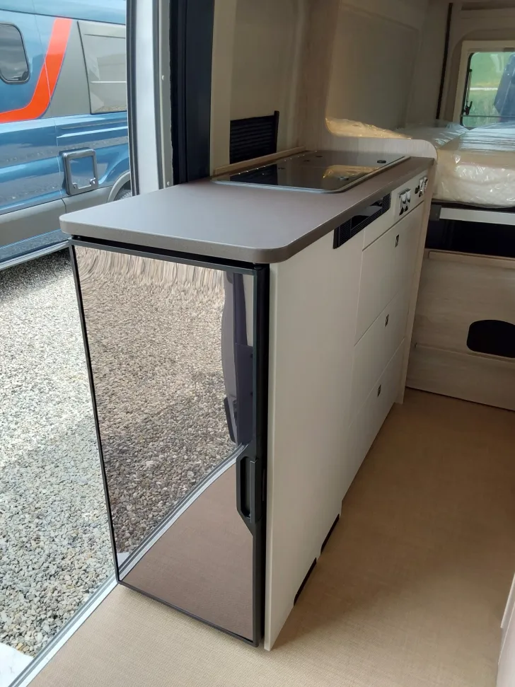 Fahrzeugbild Bürstner Campeo C 640 Schlafdach, Markise, 4 Sitzplätze! #10