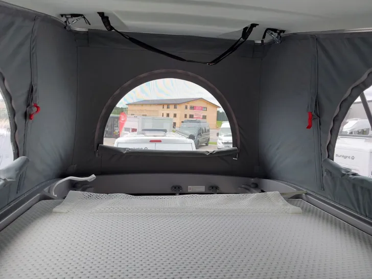 Fahrzeugbild Bürstner Campeo C 640 Schlafdach, Markise, 4 Sitzplätze! #18