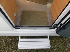 Bild 6 Dethleffs Just 90 T 7052 DBL Hubbett, Navi+Rückfahrkamera