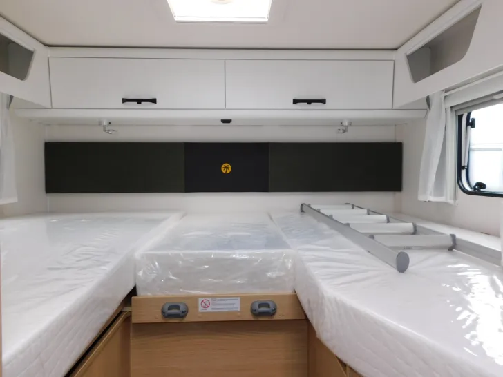 Fahrzeugbild Sunlight T 67S Hubbett, AWT isoliert, großer Kühlschrank #12