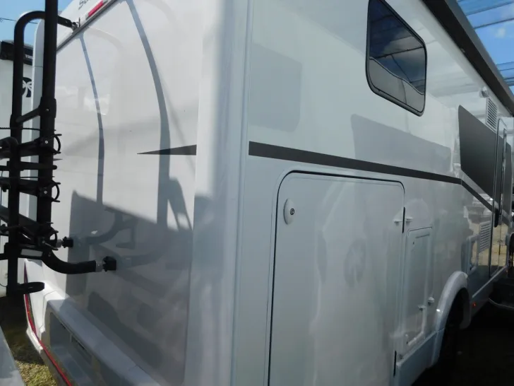 Fahrzeugbild Sunlight Adventure T 68 180/Autom, Hubbett, el.Handbremse #7