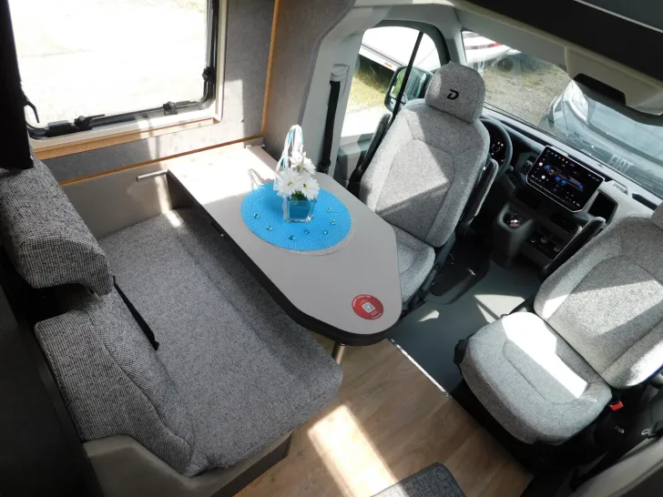 Fahrzeugbild Dethleffs Globebus Performance 4x4 T 46 First-Edition-Pkt #12