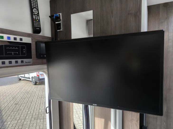 Fahrzeugbild Benimar Tessoro T463 Nordic LUFTFE LITHIUM MARKISE #10