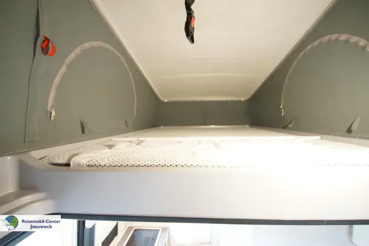 Fahrzeugbild Bürstner Campeo C 600 Aufstelldach #15