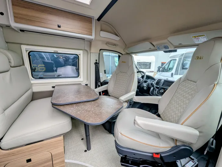 Fahrzeugbild Bürstner B66 C 600 AUTOMATIK,RFK, MARKISE uvm. #4