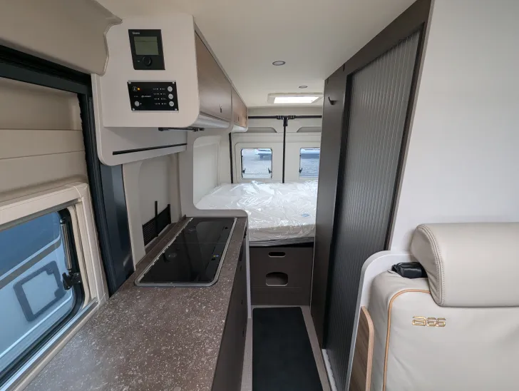 Fahrzeugbild Bürstner B66 C 600 AUTOMATIK,RFK, MARKISE uvm. #8