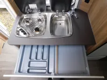 Fahrzeugbild Bürstner Premio 495 TK Mover, Vorzelt Air, Sat-Anlage+TV #12