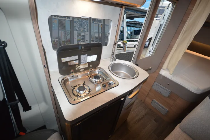 Fahrzeugbild Knaus Van TI 550 MF VANSATION Anhängerkupplung*Markise #6